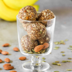 Banana Nut Bread Protein Bites